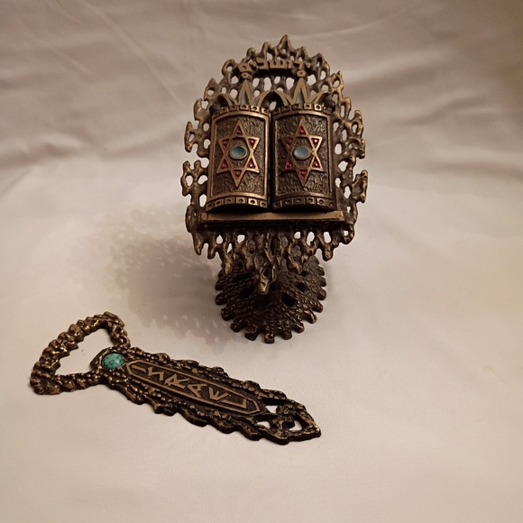 Decorative Metal Judaica Set - Picture 2 of 3